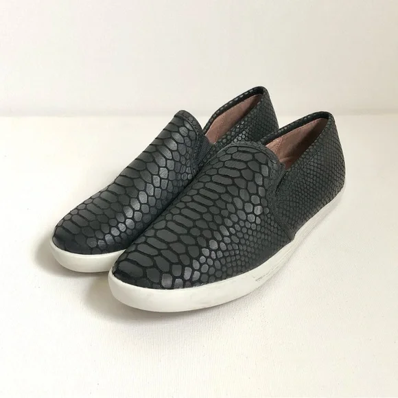 Joie Shoes Joie Kidmore Black Slip On Shoes Size Eu 34 Poshmark